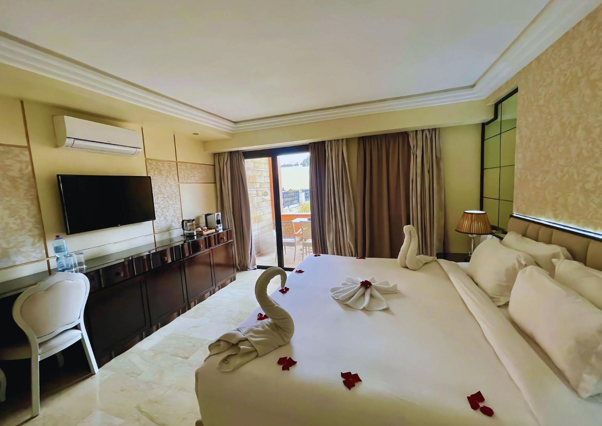 Prestige Boutique & Hotel 5*